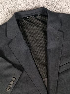 Jos A Bank 42S Travel Tech Grey Nailhead Mens Blazer